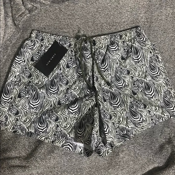 zara mens swim trunks